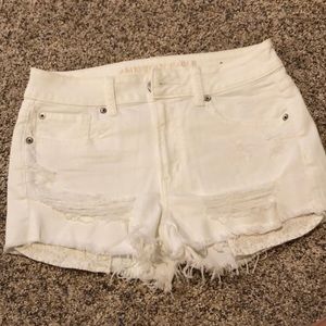 American Eagle White Jean Shorts. Size 4